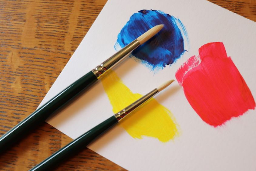 Embrace a New Hobby: How Adults Can Benefit from Art Education with Online Tutors
